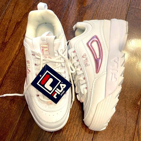 Chrome best sale fila shoes